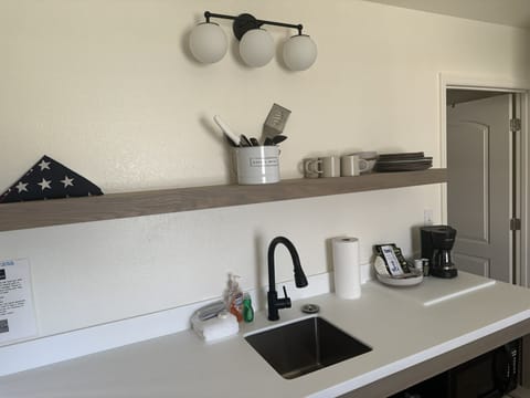 Convenience - Smart TV, Kitchenette, mini fridge, microwave