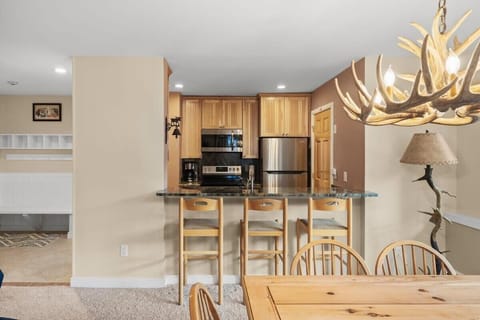 Living room & kitchen