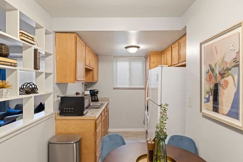 Prepare your favorite dishes in this fully equipped kitchen, furnished with all essential cooking utensils