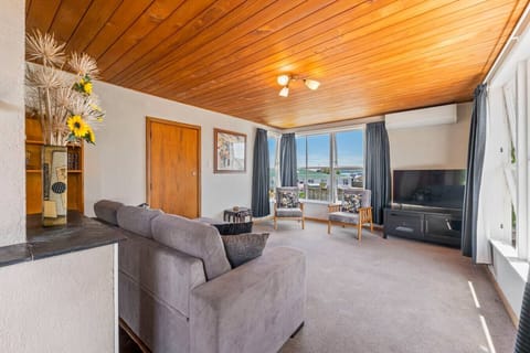 Lounge area