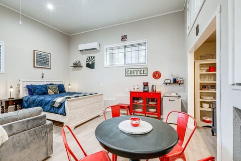 Williams Vacation Rental | Studio | 1BA | Steps Required | 570 Sq Ft