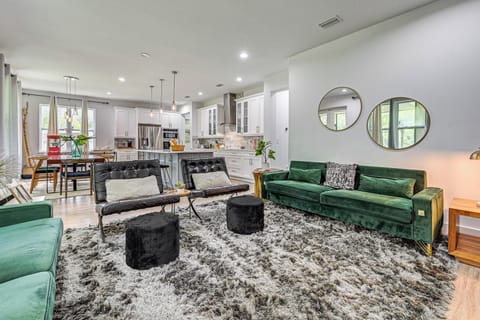 Lutz Vacation Rental | 5BR | 3BA | 2,409 Sq Ft