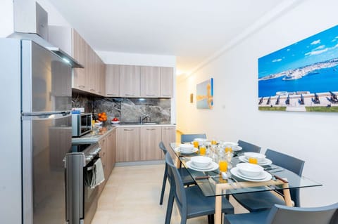 Kitchen and dining area