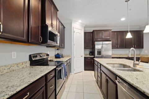 Apartment (3 Bedrooms) | Interior