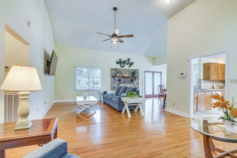 House (3 Bedrooms) | Front of property