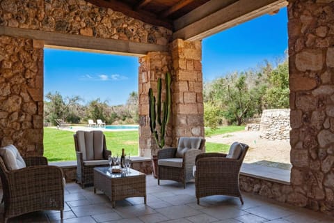 Standard Villa, 2 Bedrooms, 2 Bathrooms (Villa Salentina With Garden And Pool) | Terrace/patio