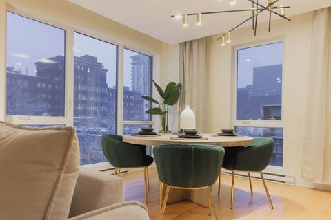 Panoramic Penthouse | Blackout drapes, iron/ironing board, free WiFi, bed sheets