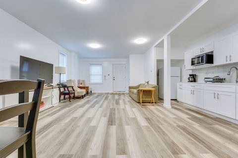Apartment (1 Bedroom) | Interior