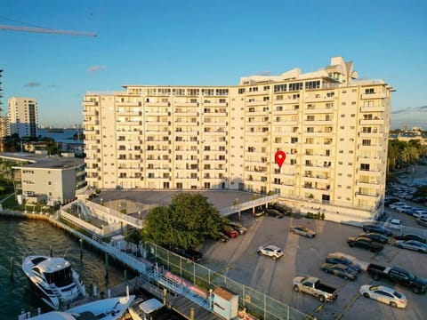 Discovering the beauty around every corner.