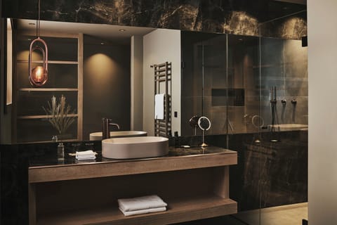 Free toiletries, hair dryer, bathrobes, slippers