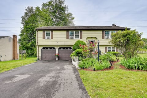 Windsor Vacation Rental | 3BR | 1.5BA | Stairs Required | 1,146 Sq Ft