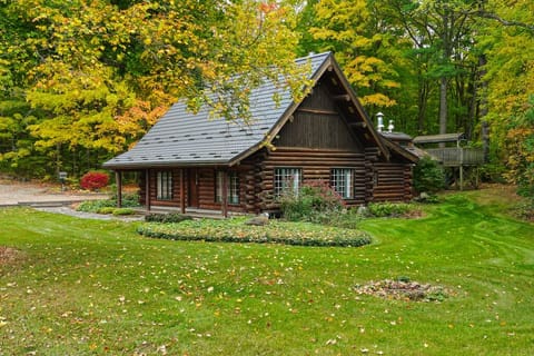 Log Cabin Exterior