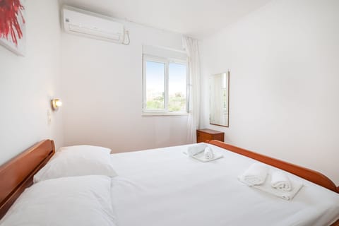 Room, 1 Bedroom, Garden View | 1 bedroom