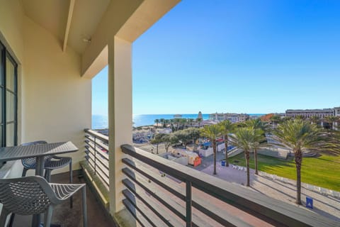 WELCOME TO CORK THE WHINE IN SEASIDE, FL W/STUNNING GULF VIEWS