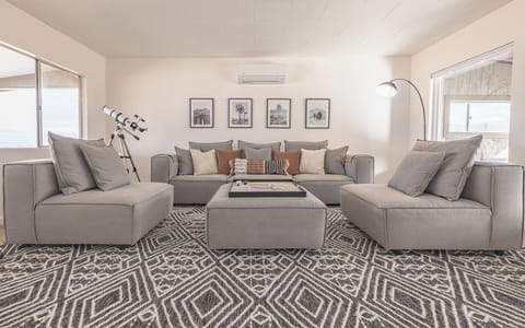 Living Room (1)