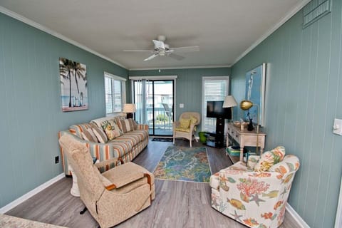Welcome to Seaspray 337