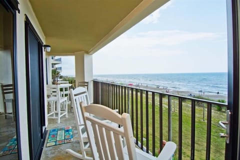 Welcome to Summer Winds 222!