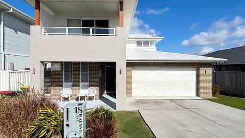 External view of the property. 