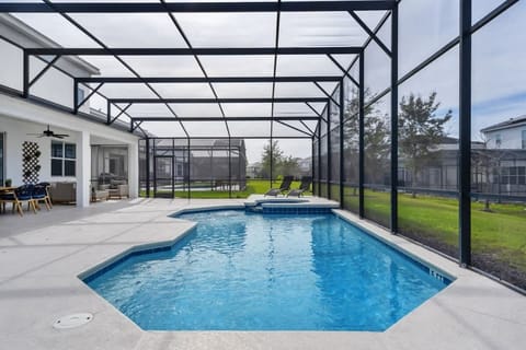 Private pool