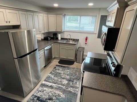 Well-equipped kitchen