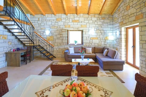 House, Smoking | 2 bedrooms