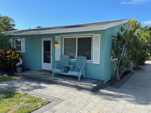 Brand New paver Driveway - Guest Parking