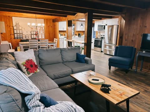 Perfect Space to entertain the group