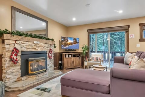 This beautifully updated 3-bedroom home, situated 2 minutes from Kings Beach & next to the golf course, offers an idyllic gateway to year-round fun in Tahoe.