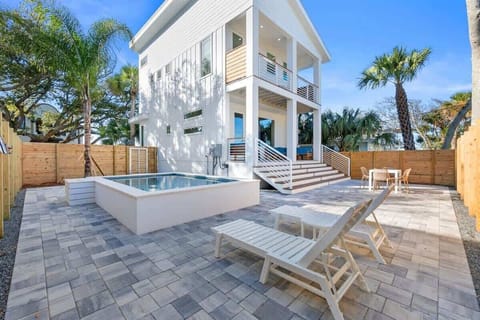 Sprawling outdoor space with plunge pool