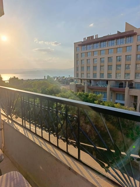 Deluxe Triple Room | Terrace/patio