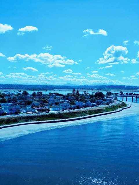 Crown Point On The Water: Mission Bay