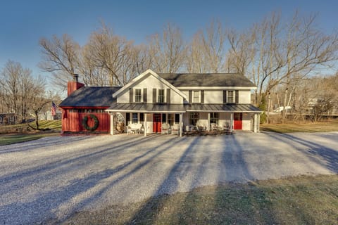 Apartment (2 Bedrooms) | Front of property