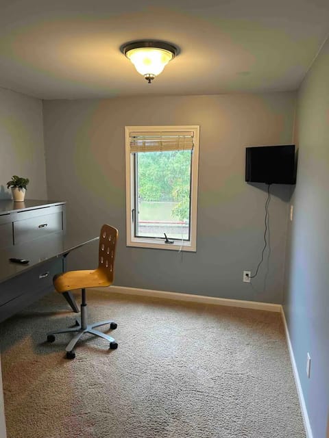 2nd bed can be private office. Murphy desk converts to full bed. Smart tv.