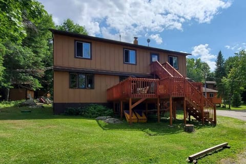 Bay View Lodge on Lake Kabetogama in Voyageur’s National Park