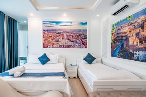 Executive Room | Desk, soundproofing, free WiFi, bed sheets