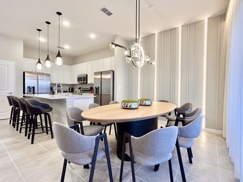 Enjoy the best moments and a delicious dinner.