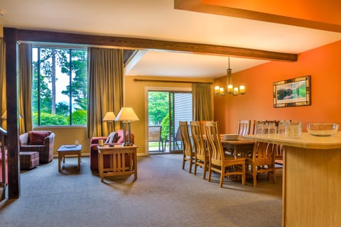 summer views from living/dining/kitchen areas