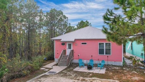 Welcome to Unit 5001 - The spectacular 3 Bedroom, 2 full Bathroom cottage is waiting for you to book an incredible stay.