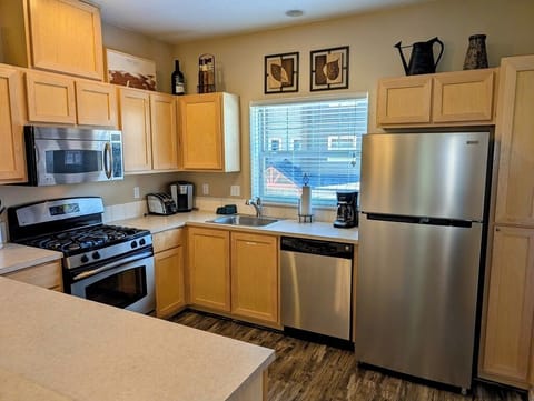 Fully equipped kitchen with everything you need to cook for the whole group