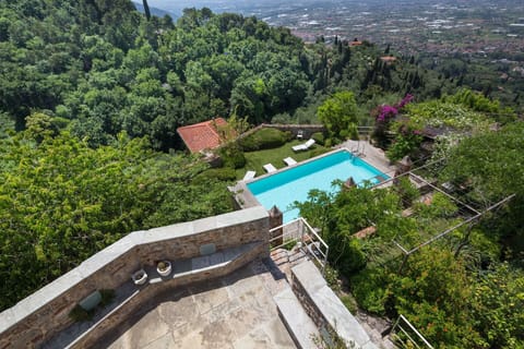 Autumn, Balcony / Terrace / Patio, Building Exterior, Garden, Outdoor, Pool, Scenic View, Spring, Summer