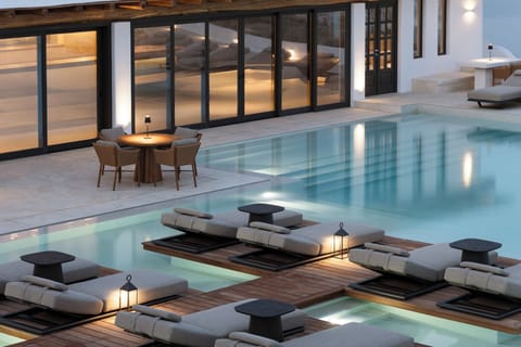 Indoor pool, seasonal outdoor pool, pool umbrellas, sun loungers