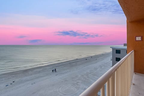 Amazing penthouse view from the balcony.  Relax with your favorite refreshment. 
