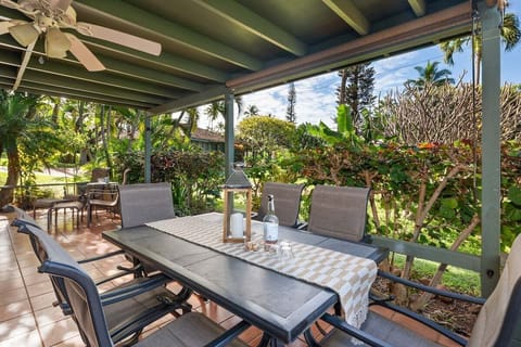 Start your morning with coffee or end the day with dinner in this peaceful outdoor space