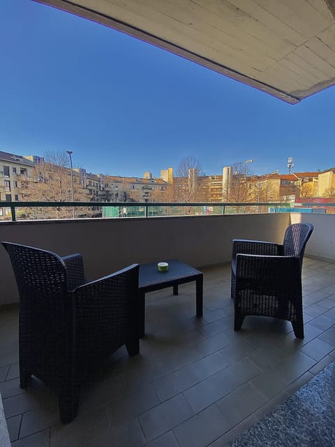 Quadruple Room | Down comforters, laptop workspace, iron/ironing board, free WiFi