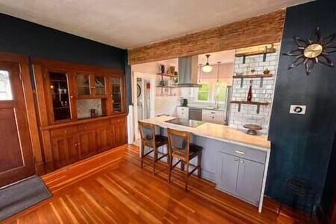 6a55a0bb 3e4c 4a91 8a71 5cf16b656a6f