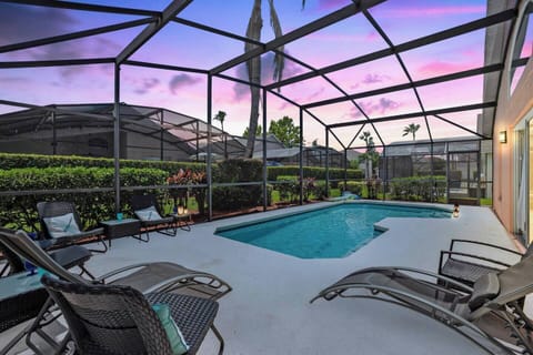 Our 4 bedroom vacation home with a private pool and themed bedrooms, has a lovely natural light. Besides the amenities at our place, you have free access to the resort amenities included on the night rate! And relax enjoying the twilight