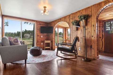 Welcome to our Hobbit Hole-themed cabin!