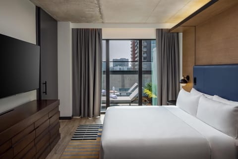 Premium bedding, minibar, in-room safe, desk