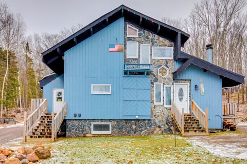 Iron River Vacation Rental | 3BR | 2BA | Steps Required | 1,000 Sq Ft