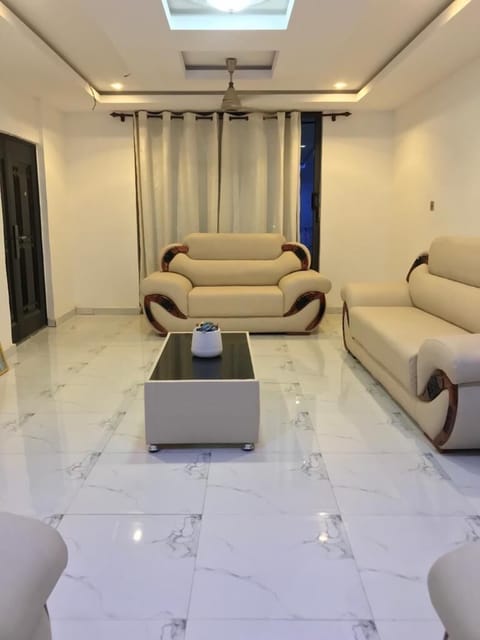 Apartment | Living area